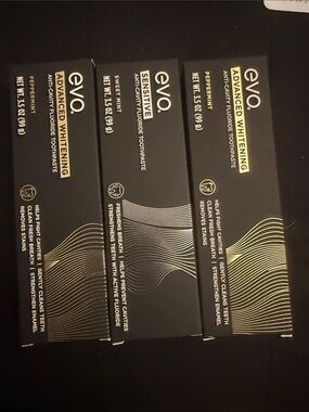 evo Advanced Whitening Toothpaste - Black & Gold Packaging